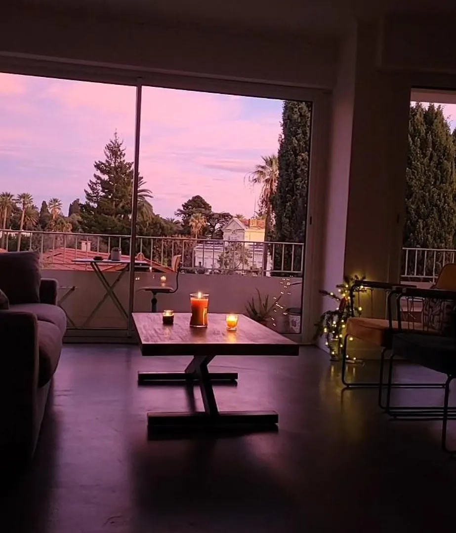 Beach House كان